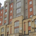 Сдам 2-комн. квартиру 80кв.м., Омск, ул. Маршала Жукова, 77
