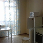 Сдам 2-комн. квартиру 65кв.м., Омск, ул. Комкова, 8 к1